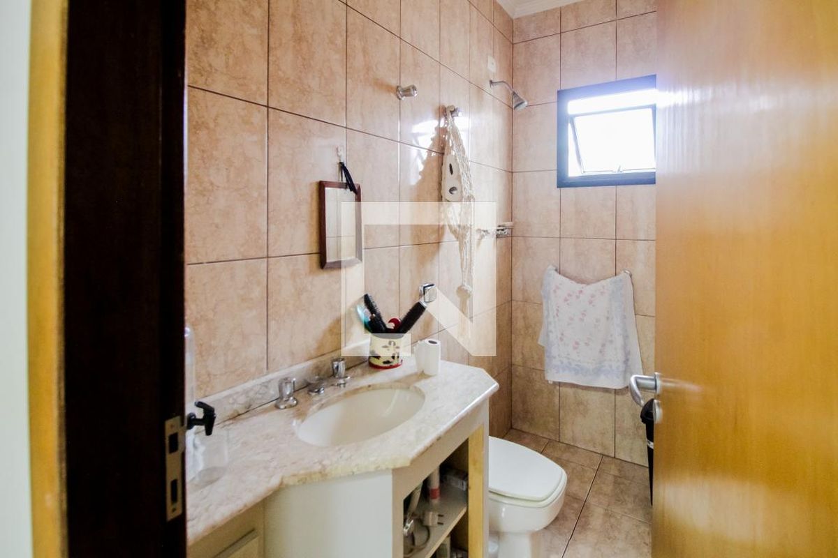 Casa, 4 quartos, 220 m² - Foto 71