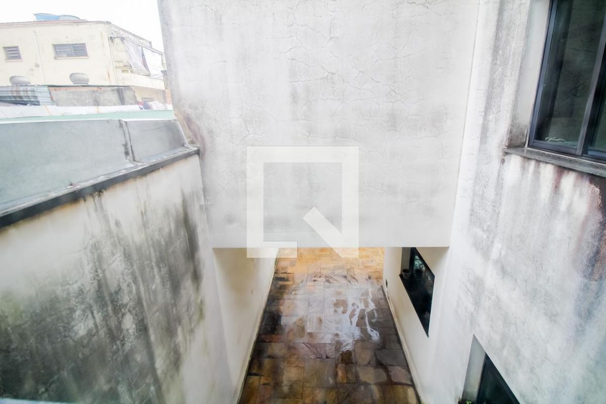 Casa, 4 quartos, 220 m² - Foto 44