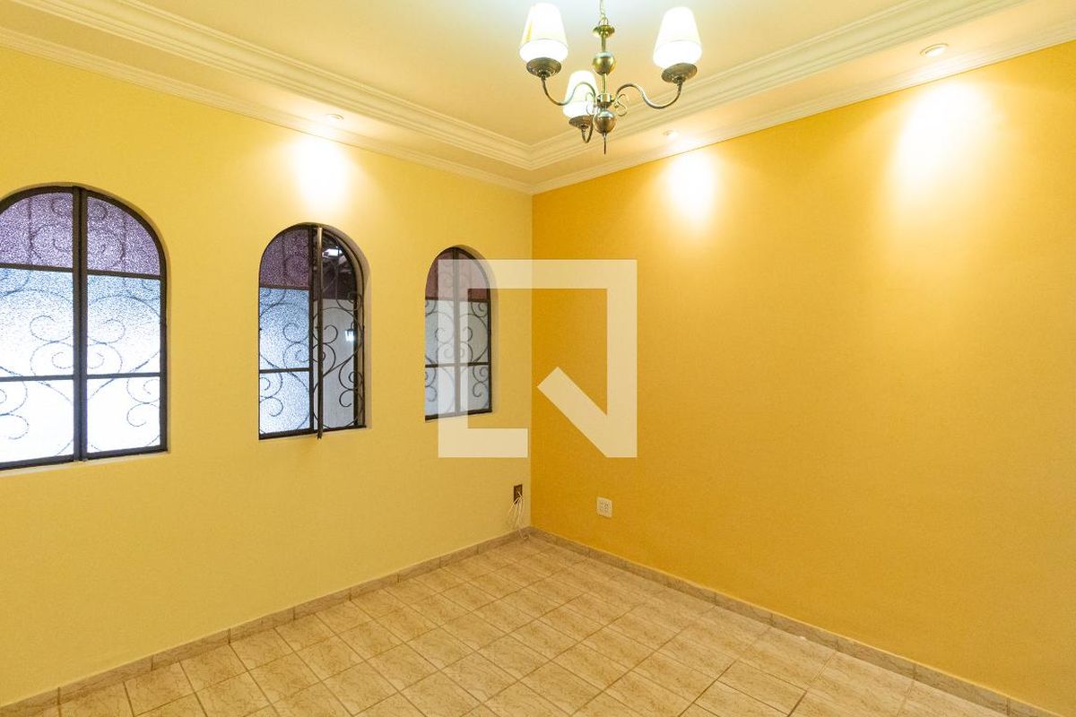 Casa, 2 quartos, 149 m² - Foto 2