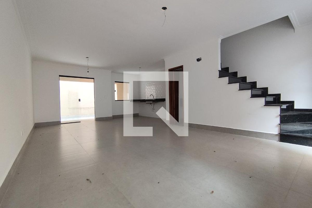 Casa, 3 quartos, 110 m² - Foto 1