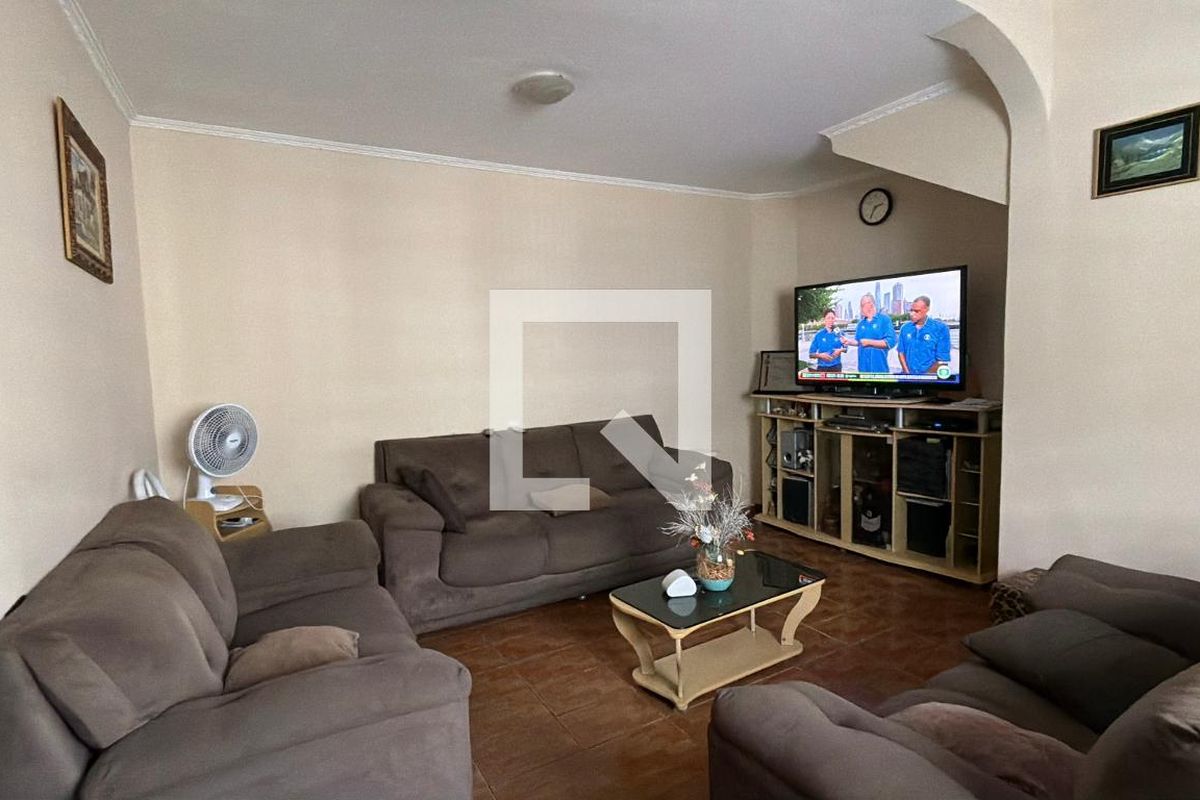 Casa, 3 quartos, 278 m² - Foto 3