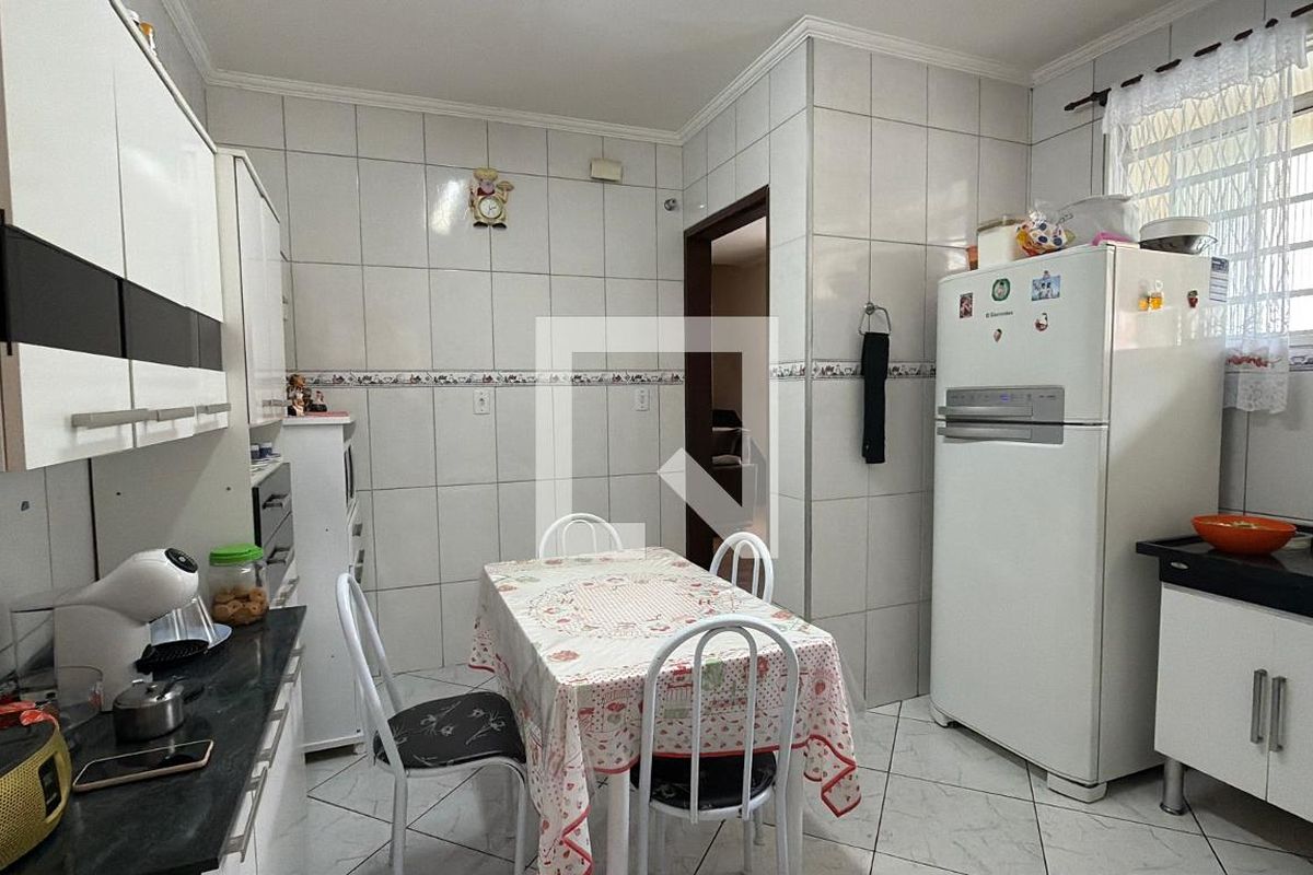 Casa, 3 quartos, 278 m² - Foto 31