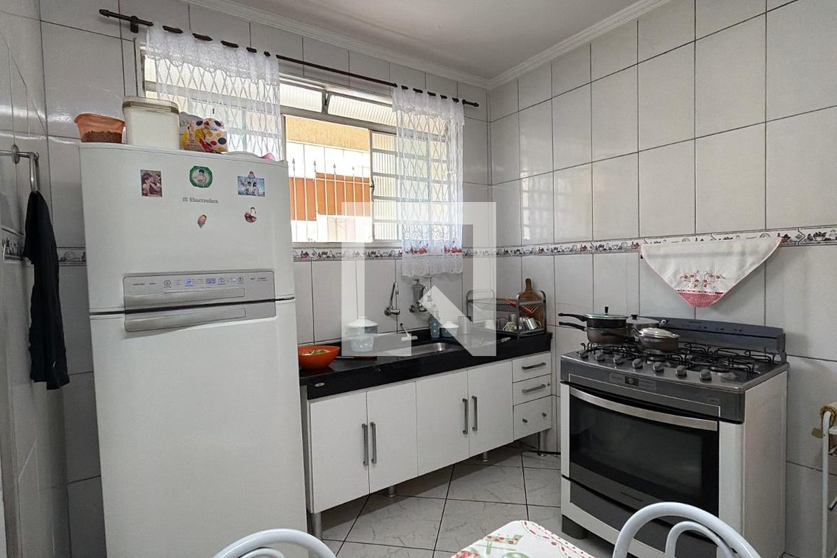 Casa, 3 quartos, 278 m² - Foto 34