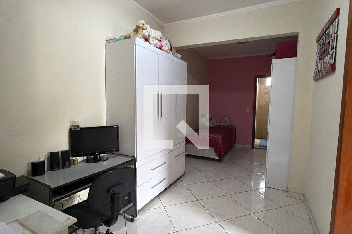 Casa, 3 quartos, 278 m² - Foto 16