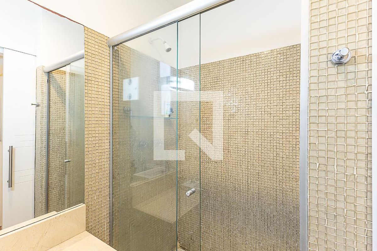 Apartamento, 2 quartos, 74 m² - Foto 21