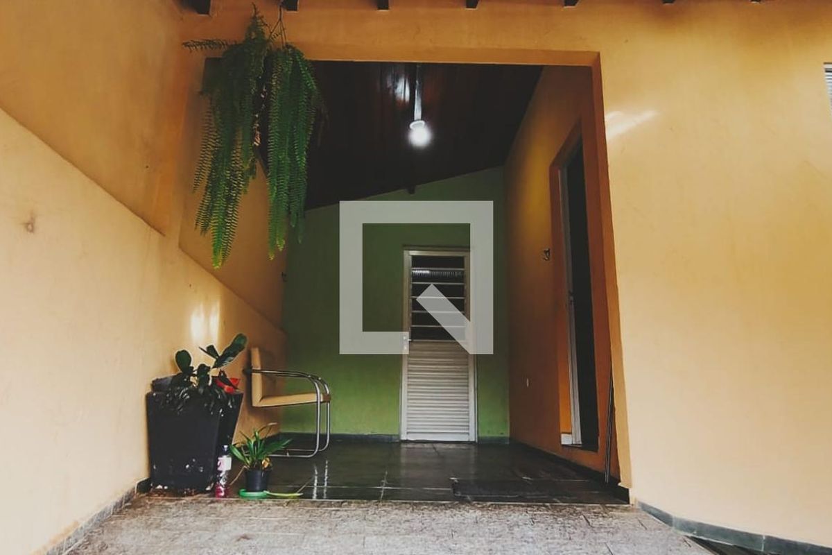 Casa à Venda - Jardim Flamboyant, 3 Quartos,  132 m2 em , Campinas - sp | SoloBR