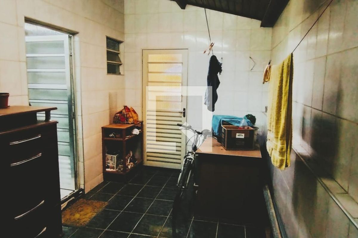 Casa à Venda - Jardim Flamboyant, 3 Quartos,  132 m2 em , Campinas - sp | SoloBR