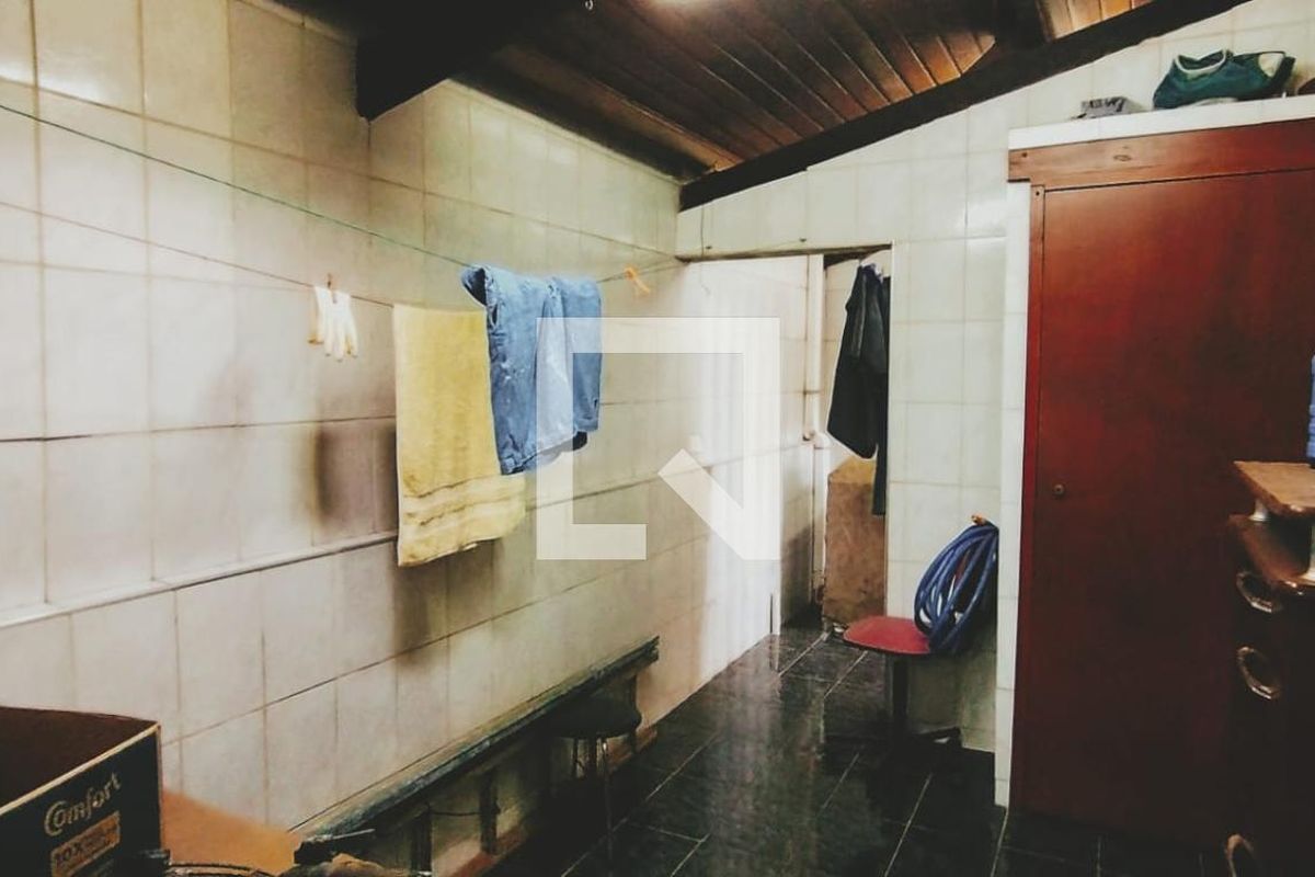 Casa à Venda - Jardim Flamboyant, 3 Quartos,  132 m2 em , Campinas - sp | SoloBR