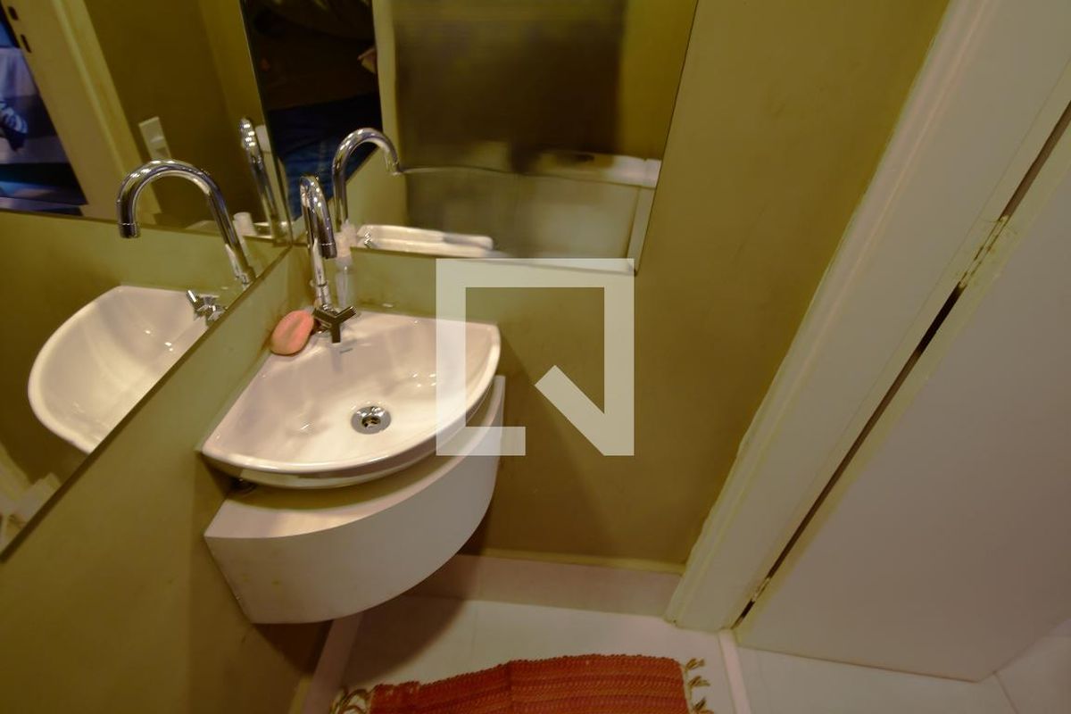 Apartamento à Venda - Cambuí, 1 Quarto,  65 m2 em , Campinas - sp | SoloBR