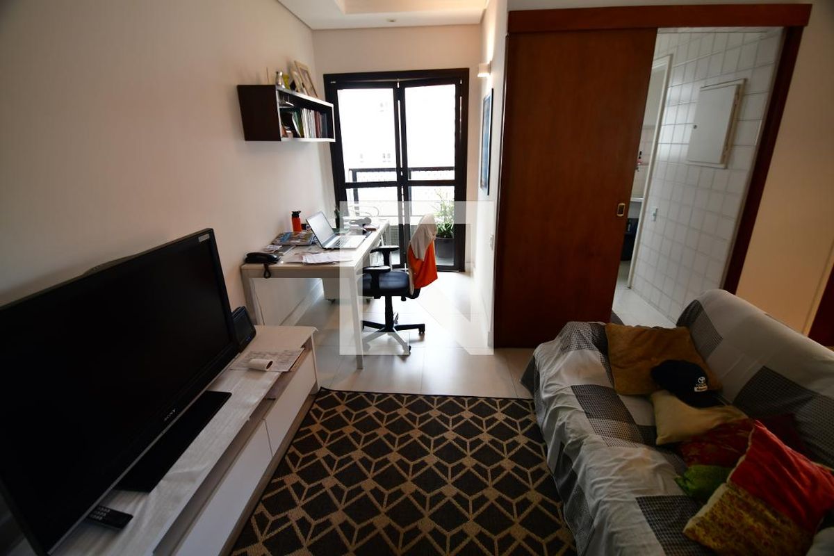 Apartamento à Venda - Cambuí, 1 Quarto,  65 m2 em , Campinas - sp | SoloBR