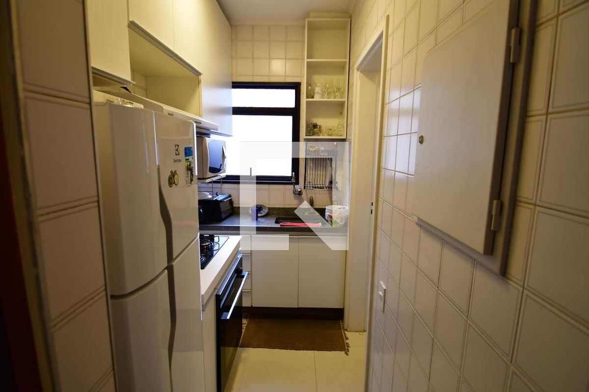 Apartamento à Venda - Cambuí, 1 Quarto,  65 m2 em , Campinas - sp | SoloBR