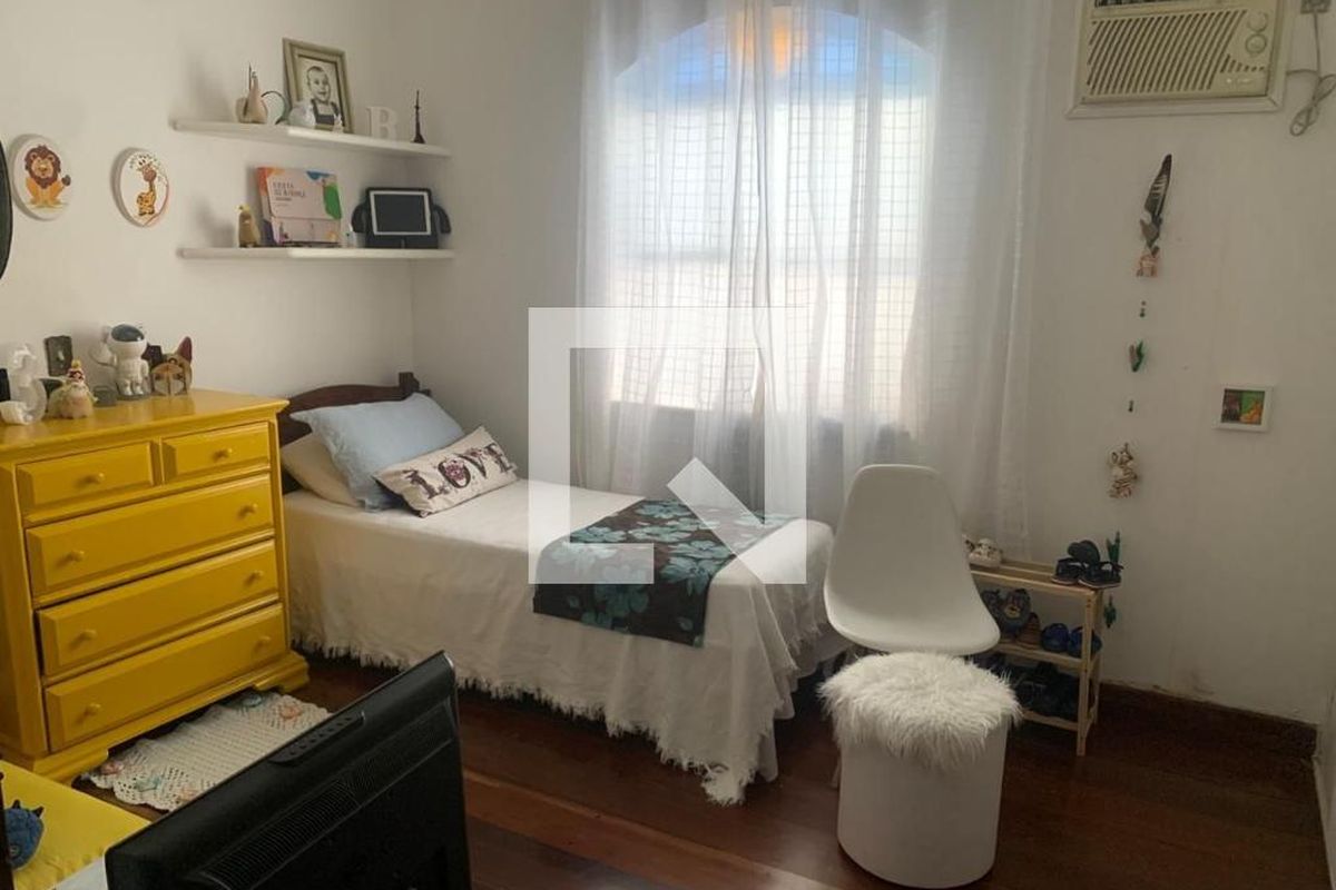 Casa à Venda - Jardim Planalto, 3 Quartos,  300 m2 em , Campinas - sp | SoloBR