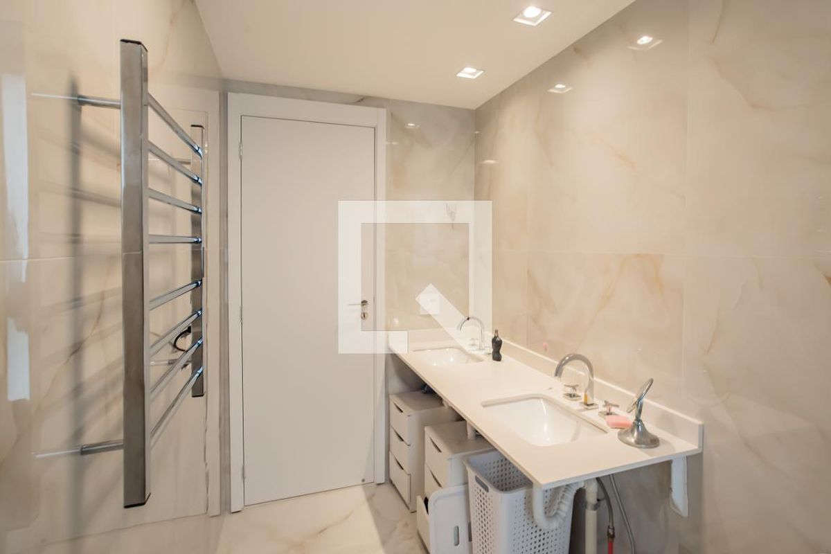 Apartamento, 4 quartos, 231 m² - Foto 52