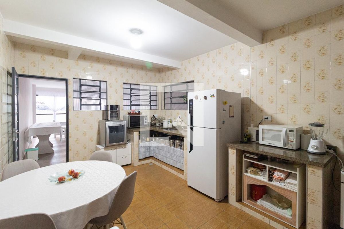 Casa, 3 quartos, 250 m² - Foto 19