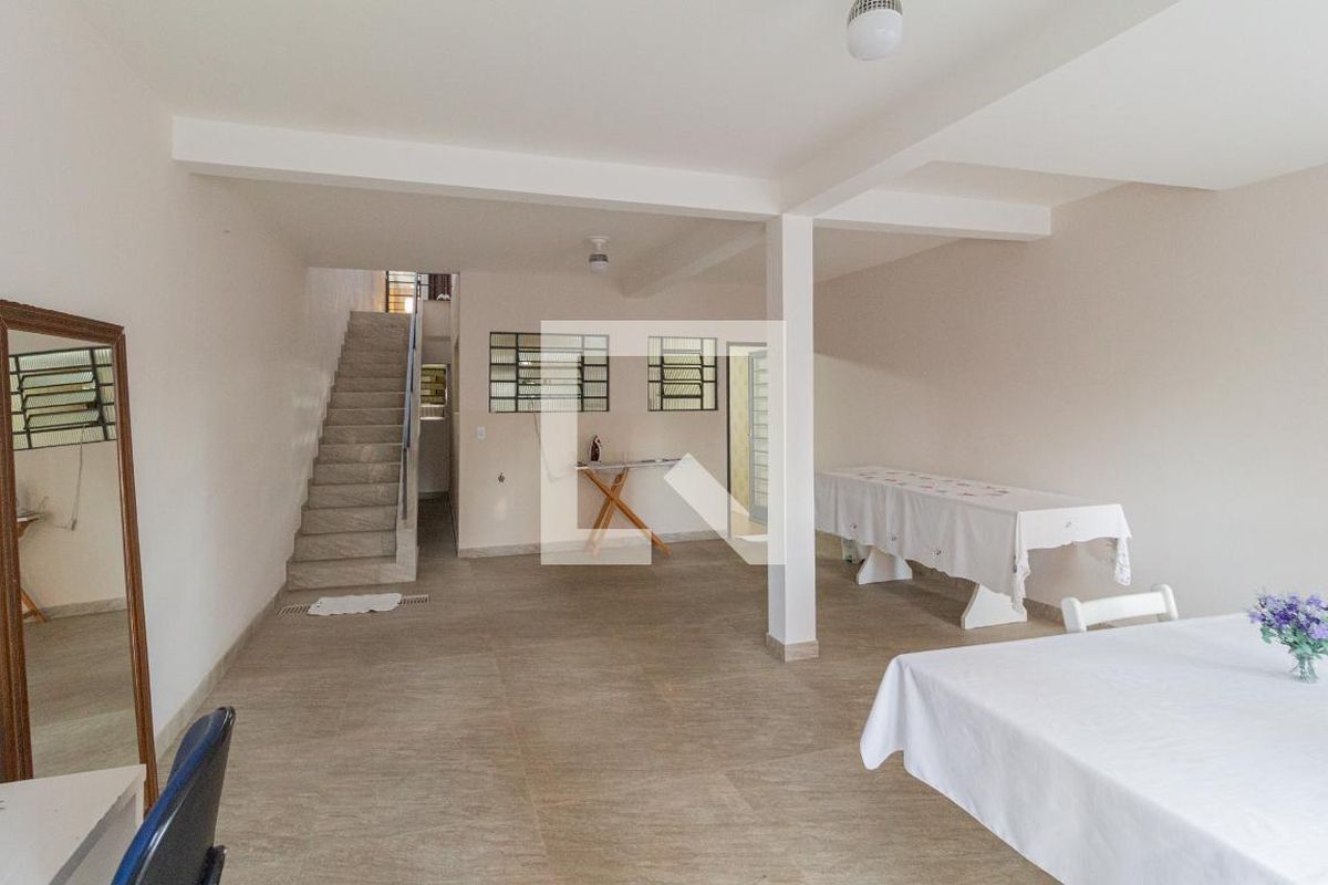 Casa, 3 quartos, 250 m² - Foto 29