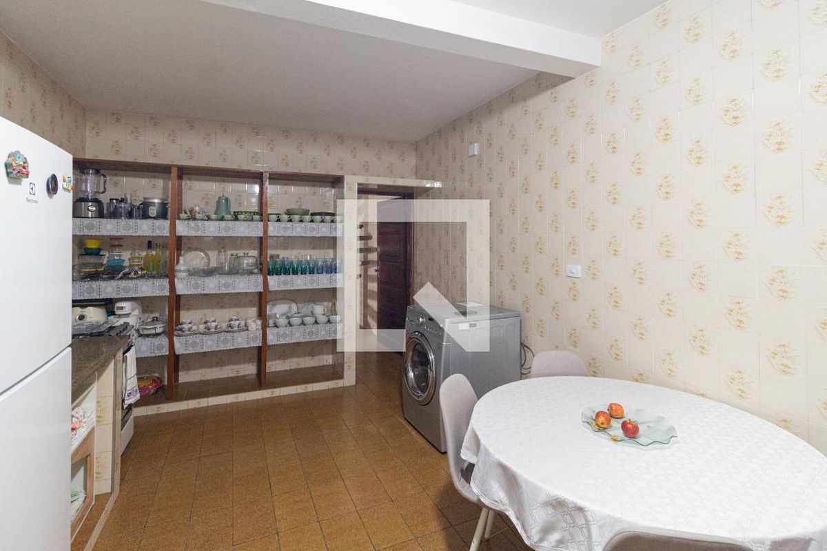 Casa, 3 quartos, 250 m² - Foto 21