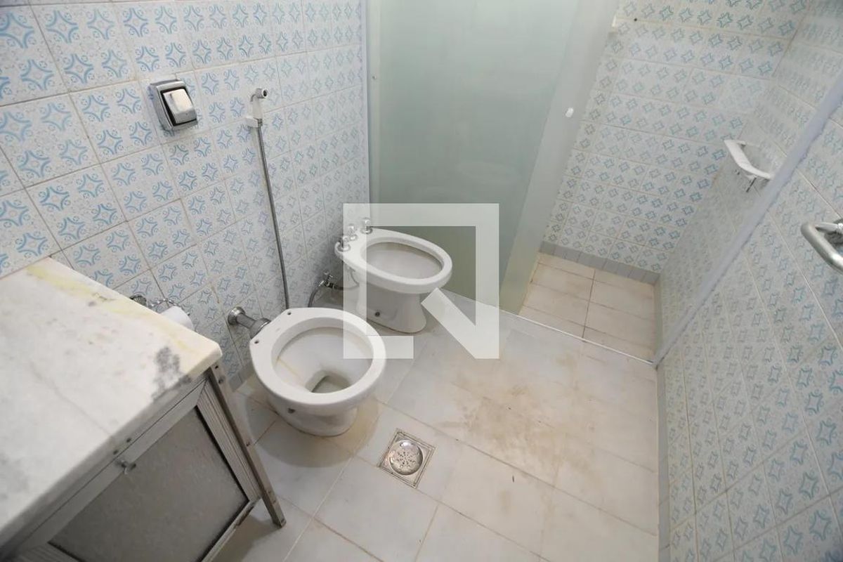 Casa à Venda - Taquaral, 3 Quartos,  230 m2 em , Campinas - sp | SoloBR