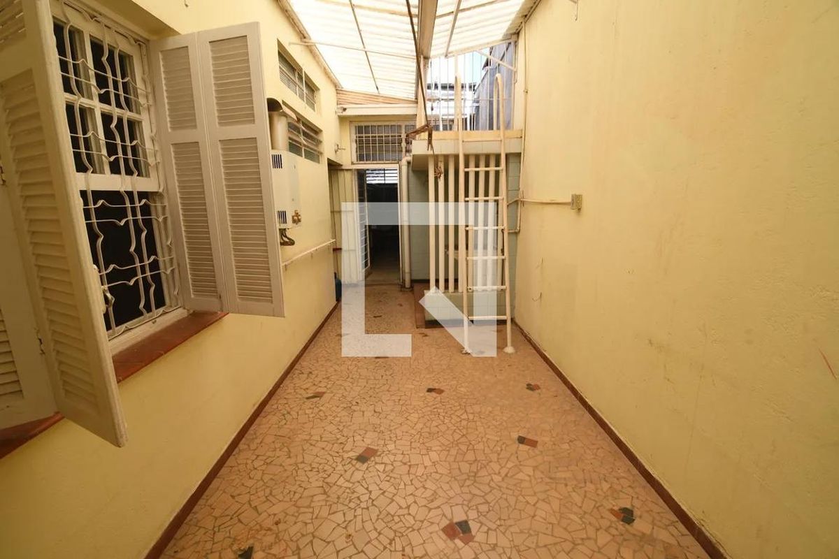 Casa à Venda - Taquaral, 3 Quartos,  230 m2 em , Campinas - sp | SoloBR
