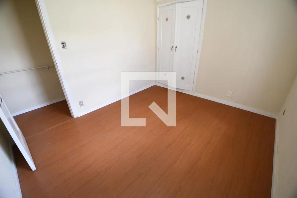 Casa à Venda - Taquaral, 3 Quartos,  230 m2 em , Campinas - sp | SoloBR
