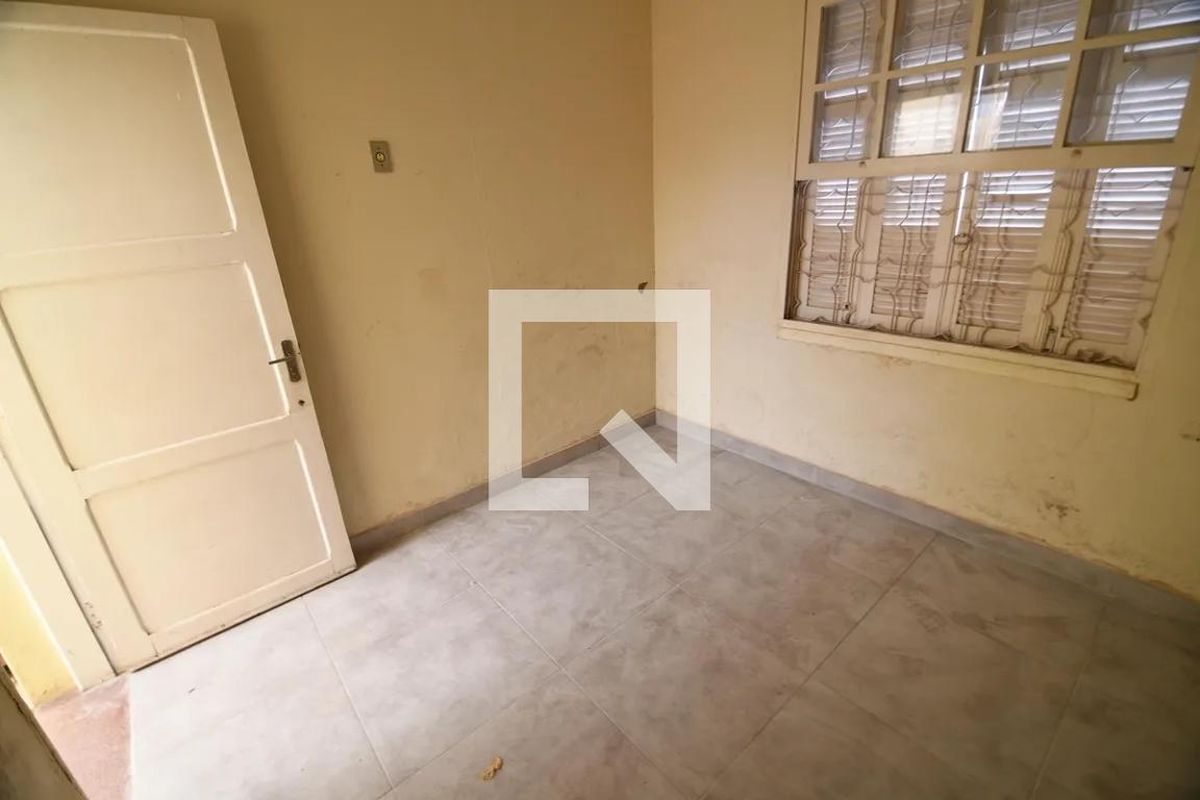 Casa à Venda - Taquaral, 3 Quartos,  230 m2 em , Campinas - sp | SoloBR