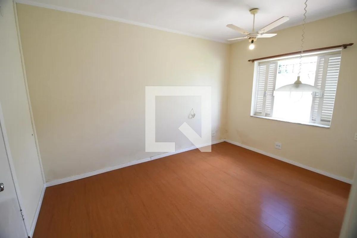 Casa à Venda - Taquaral, 3 Quartos,  230 m2 em , Campinas - sp | SoloBR