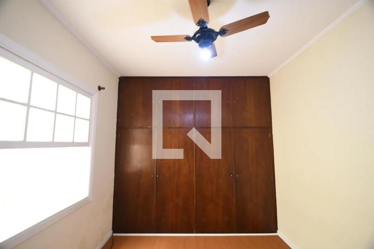 Casa à Venda - Taquaral, 3 Quartos,  230 m2 em , Campinas - sp | SoloBR