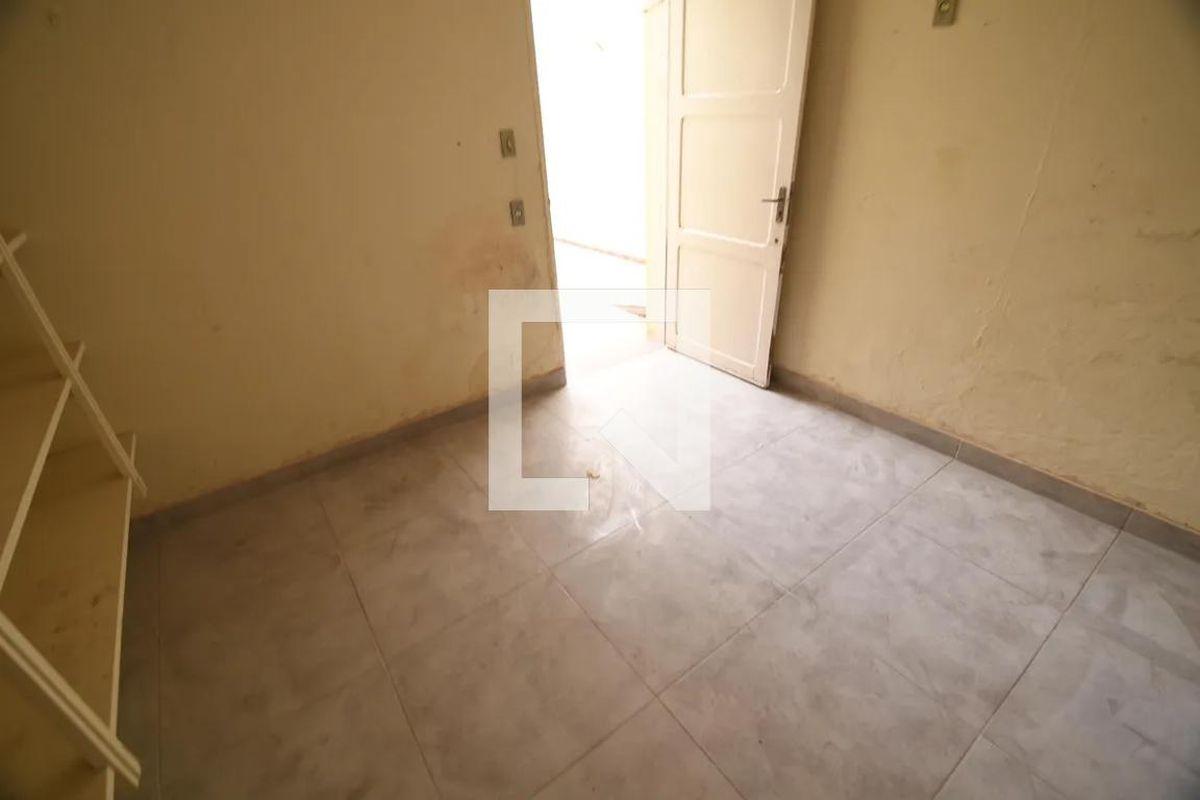 Casa à Venda - Taquaral, 3 Quartos,  230 m2 em , Campinas - sp | SoloBR