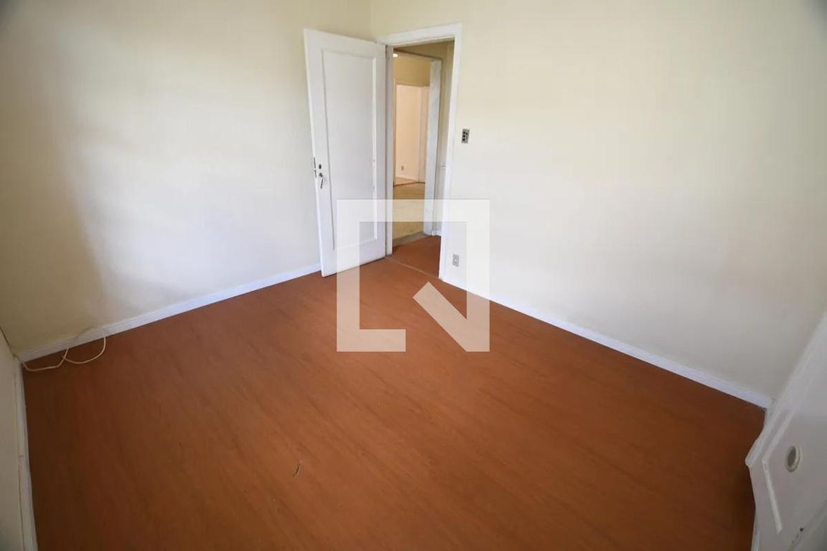 Casa à Venda - Taquaral, 3 Quartos,  230 m2 em , Campinas - sp | SoloBR
