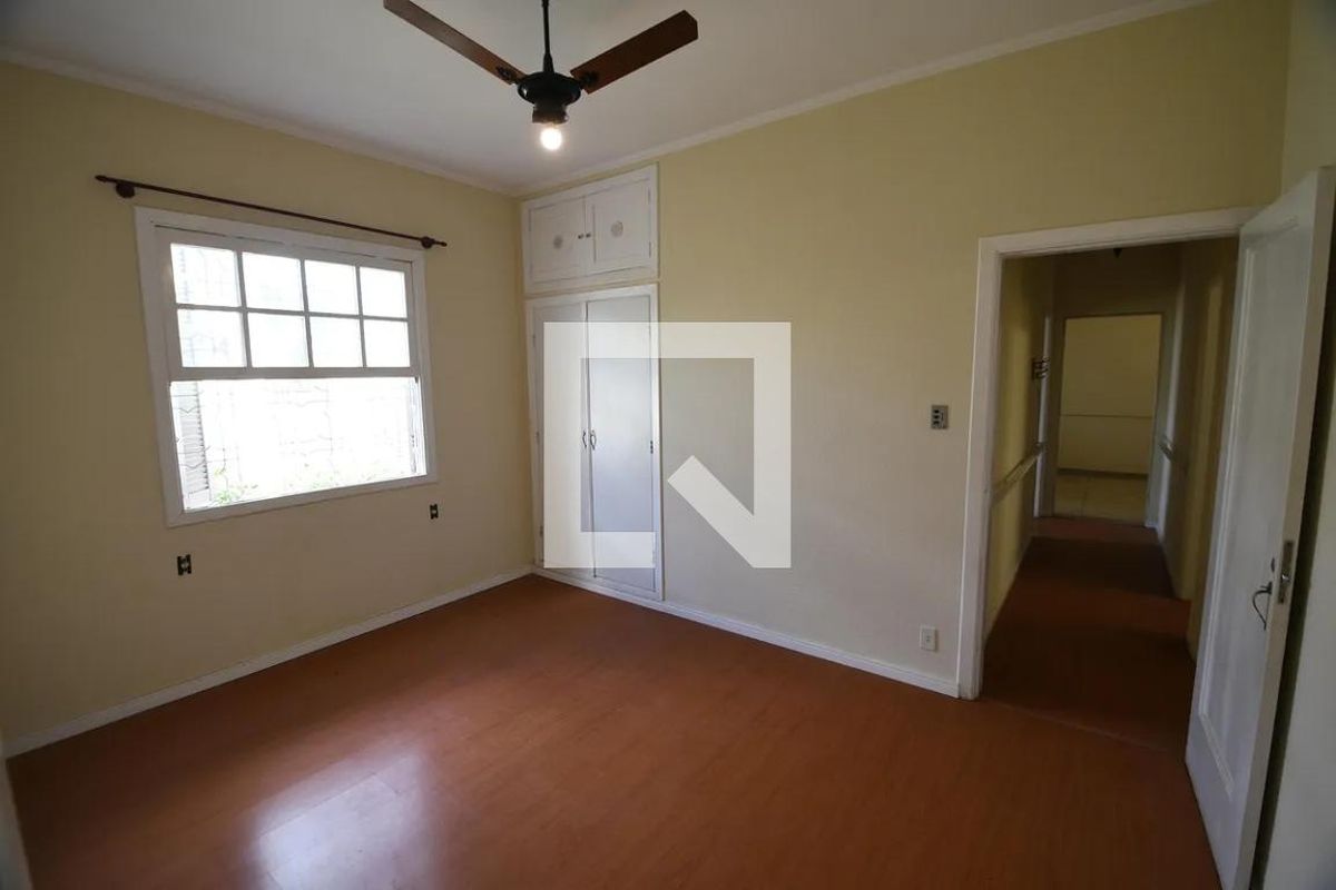 Casa à Venda - Taquaral, 3 Quartos,  230 m2 em , Campinas - sp | SoloBR