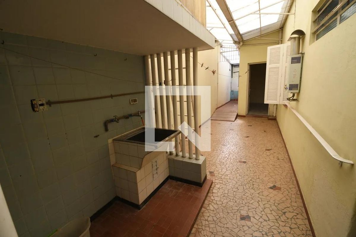 Casa à Venda - Taquaral, 3 Quartos,  230 m2 em , Campinas - sp | SoloBR