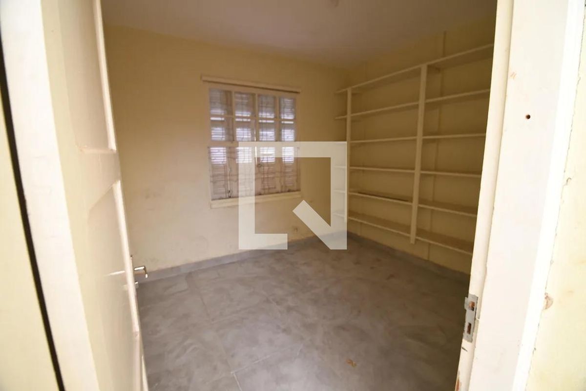 Casa à Venda - Taquaral, 3 Quartos,  230 m2 em , Campinas - sp | SoloBR