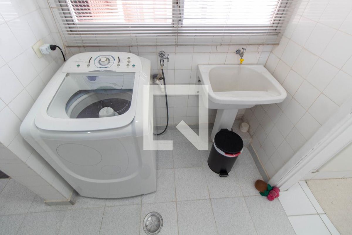 Apartamento à Venda - Cambuí, 3 Quartos,  138 m2 em , Campinas - sp | SoloBR
