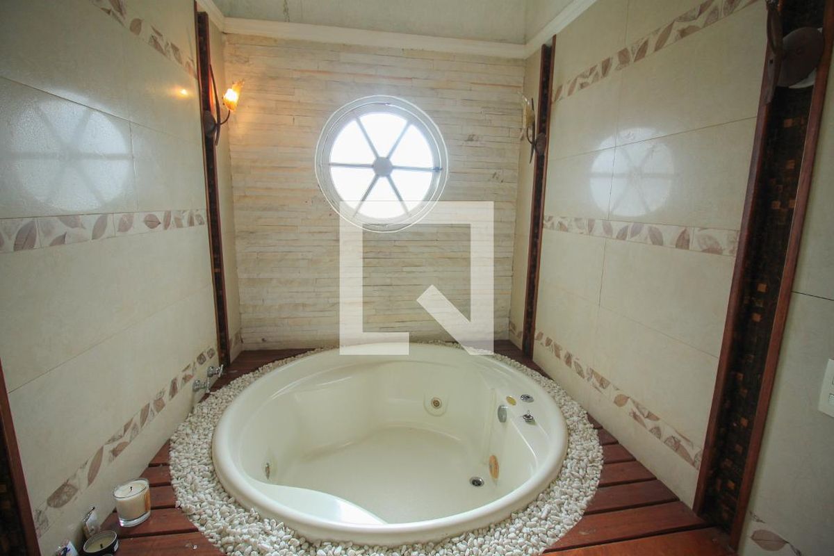 Casa, 4 quartos, 358 m² - Foto 51