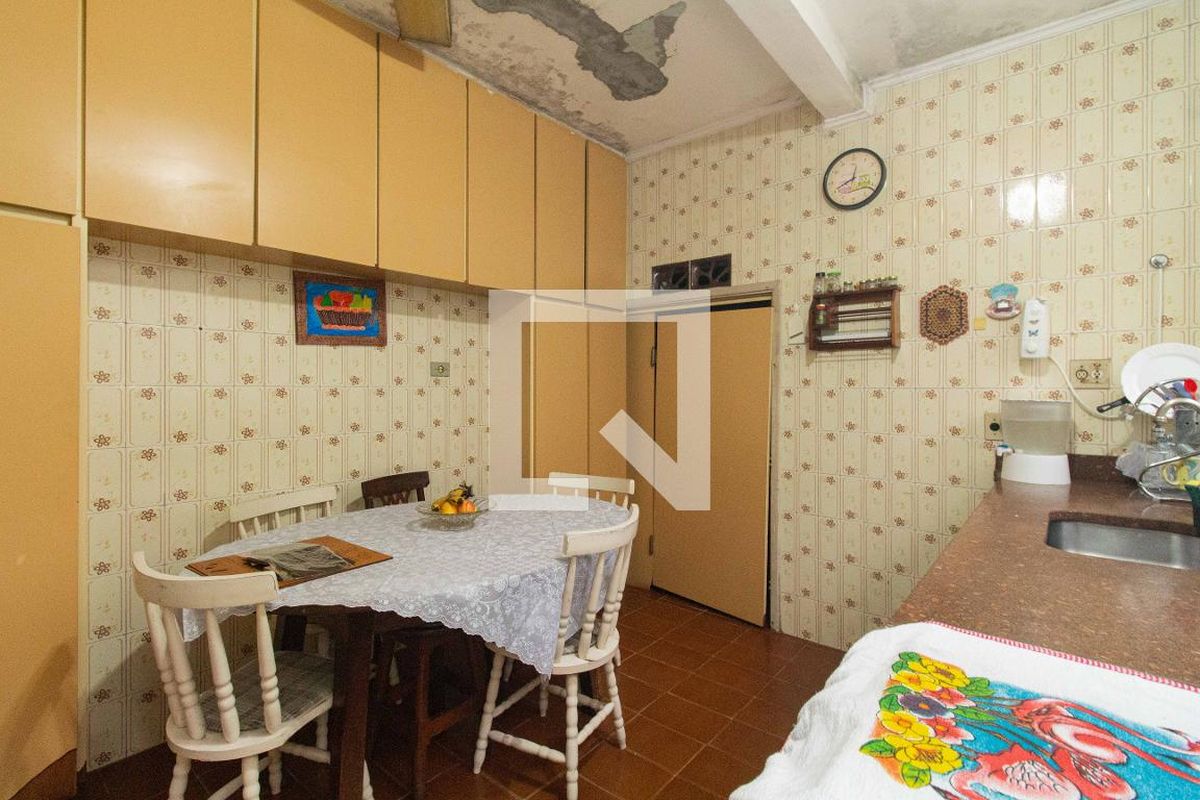 Casa, 4 quartos, 220 m² - Foto 37