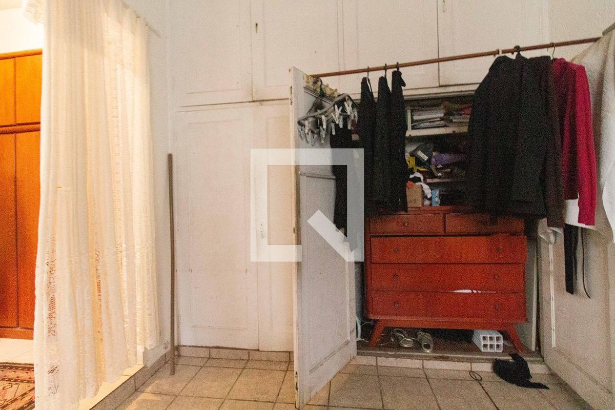 Casa, 4 quartos, 220 m² - Foto 44
