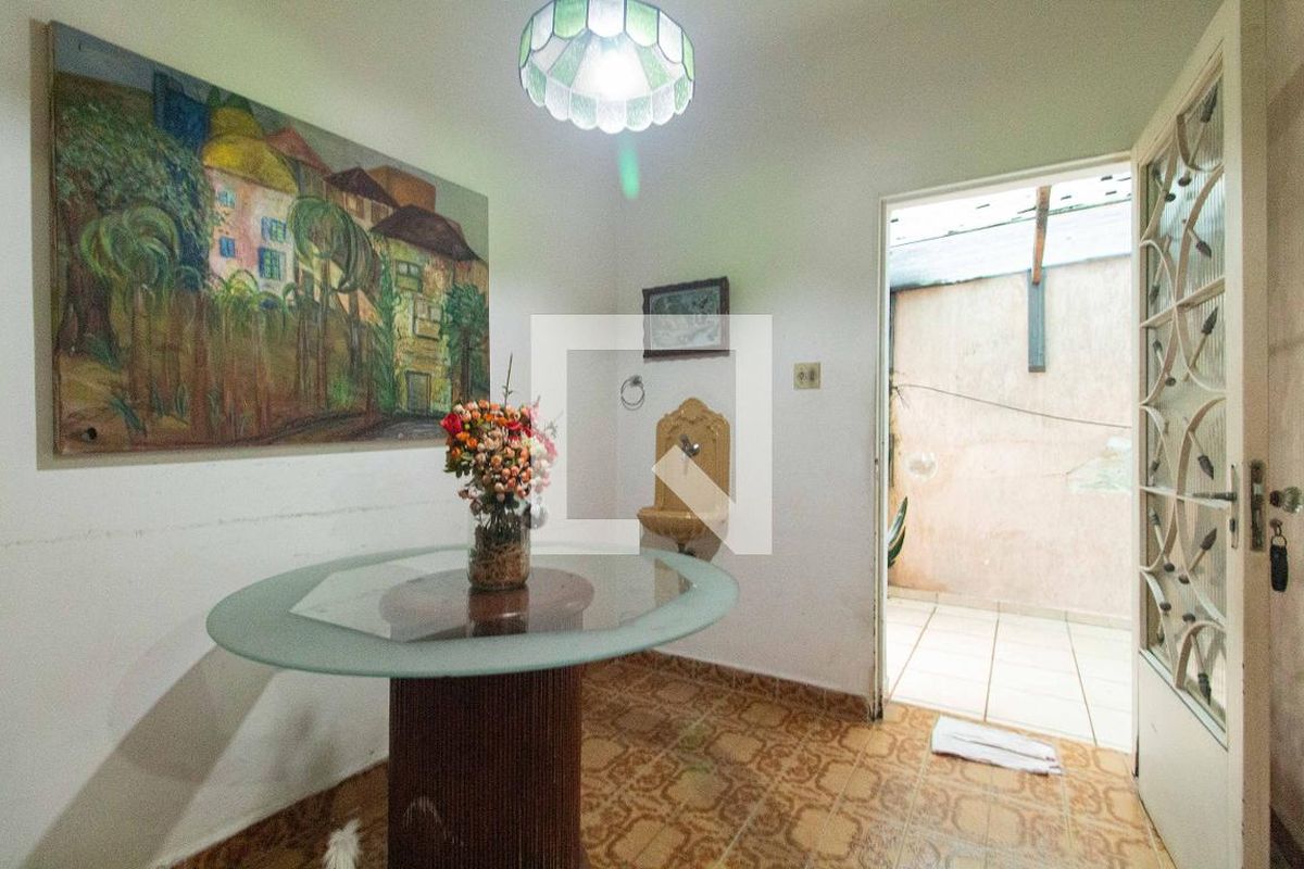 Casa, 4 quartos, 220 m² - Foto 33