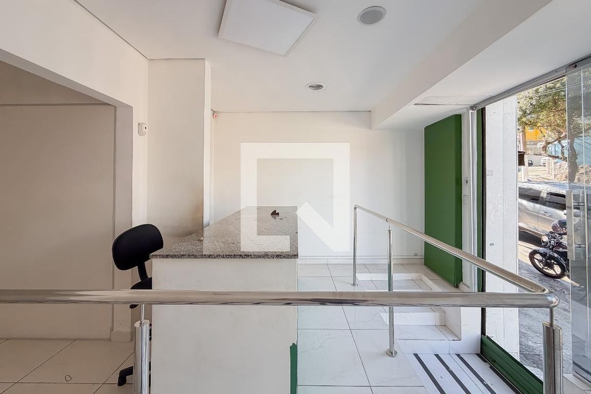 Casa, 6 quartos, 180 m² - Foto 2