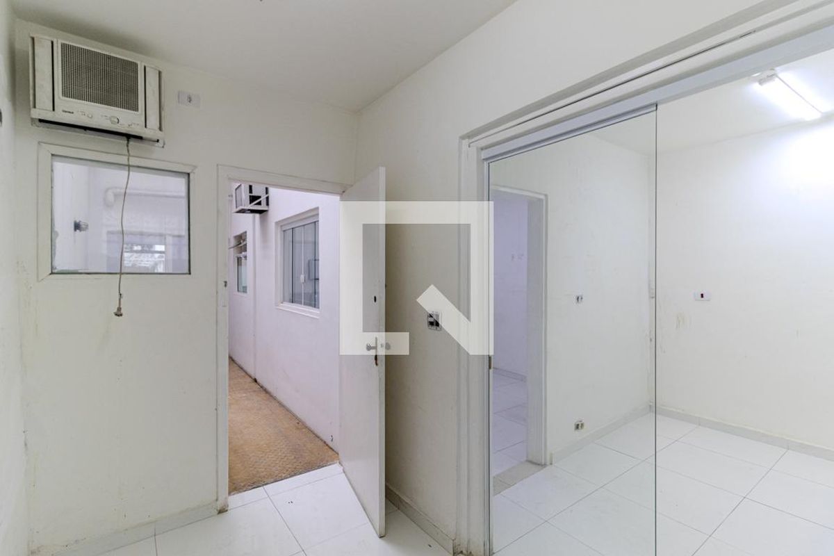 Casa, 2 quartos, 180 m² - Foto 17