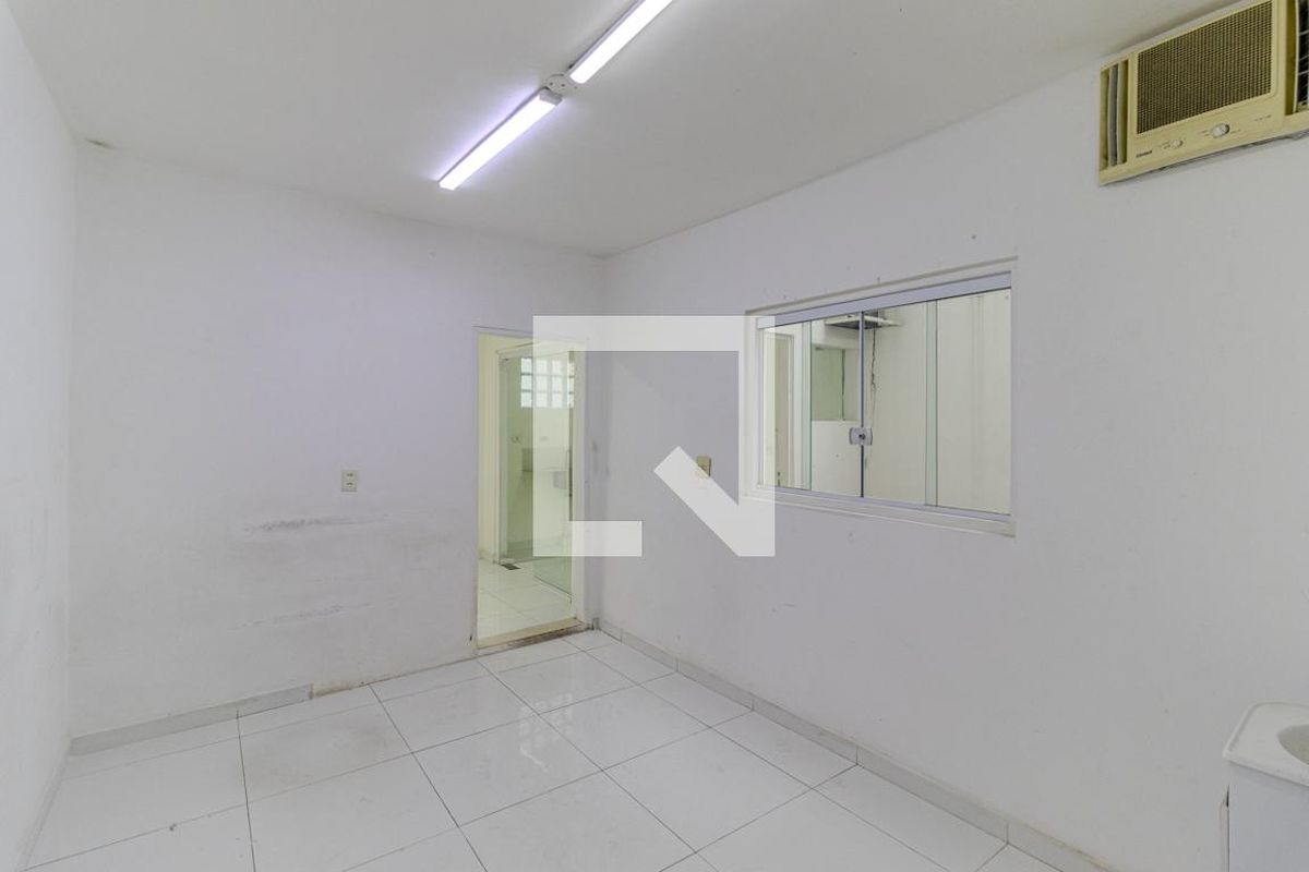 Casa, 2 quartos, 180 m² - Foto 10
