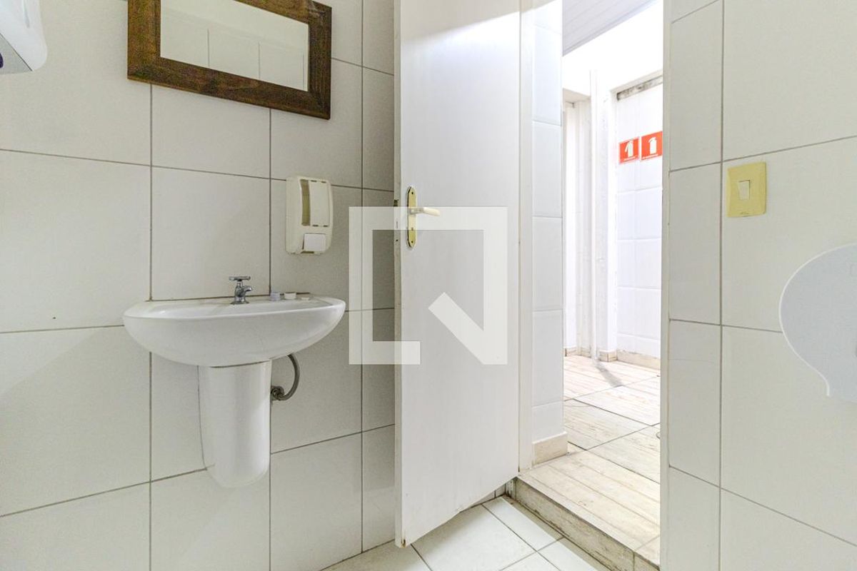 Casa, 2 quartos, 180 m² - Foto 26