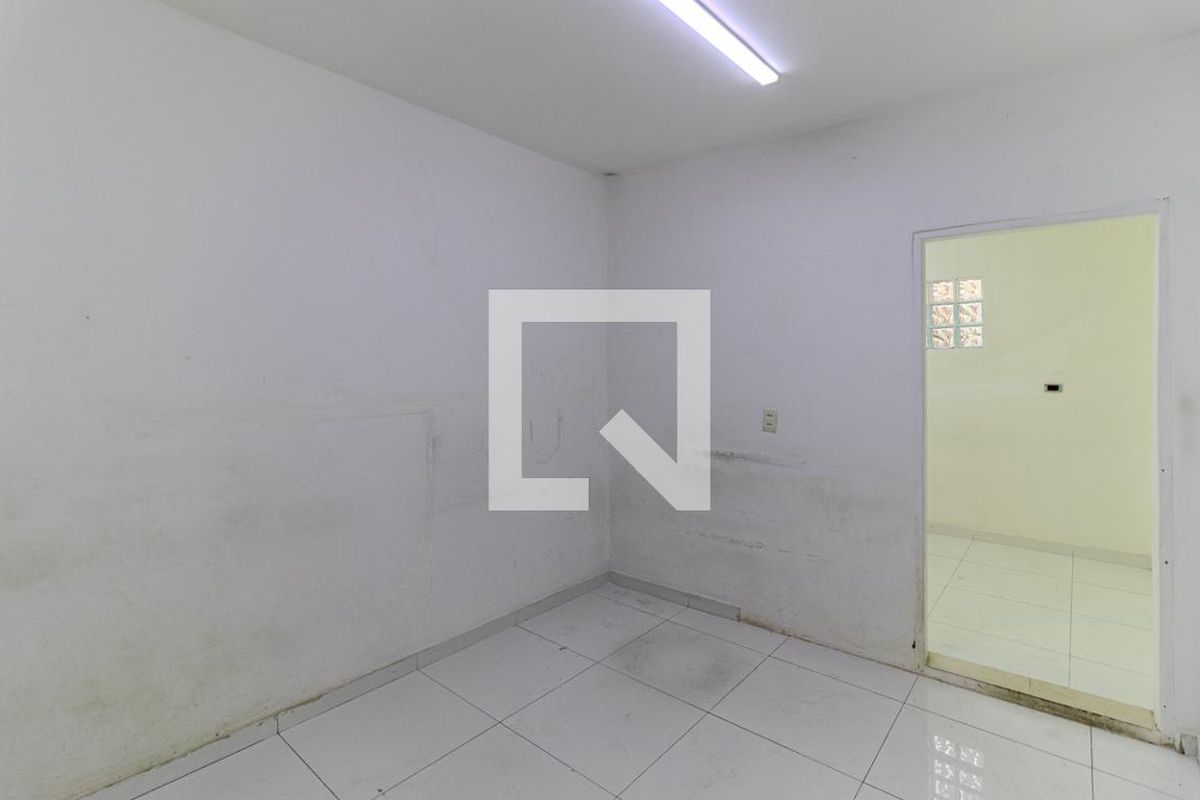 Casa, 2 quartos, 180 m² - Foto 13