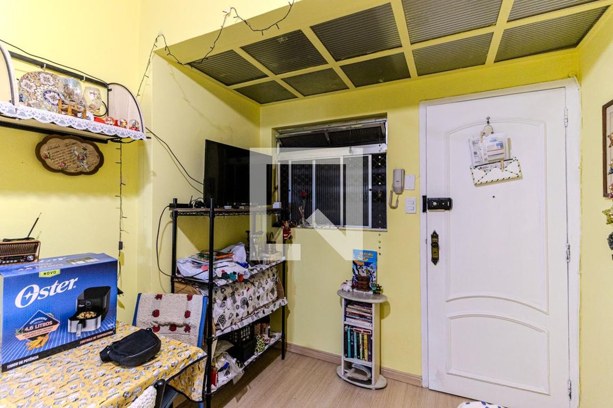 Apartamento, 1 quarto, 35 m² - Foto 2