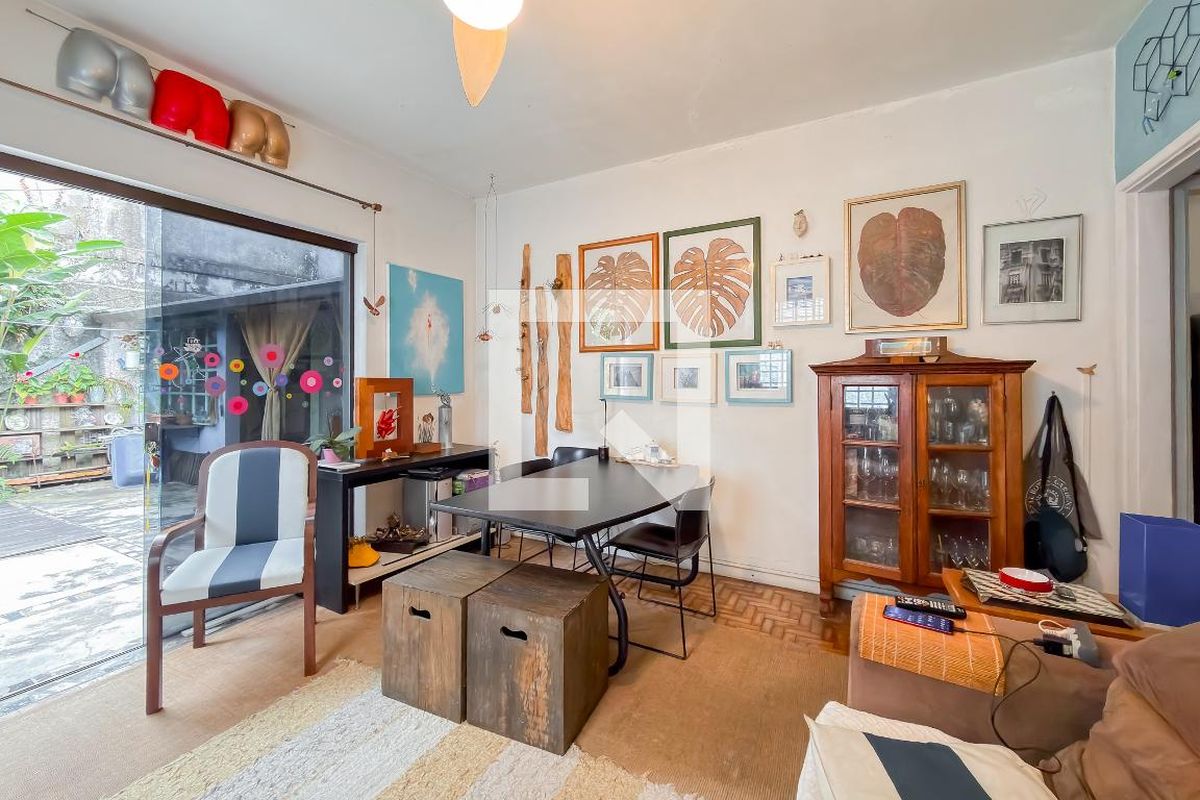 Casa, 2 quartos, 150 m² - Foto 2