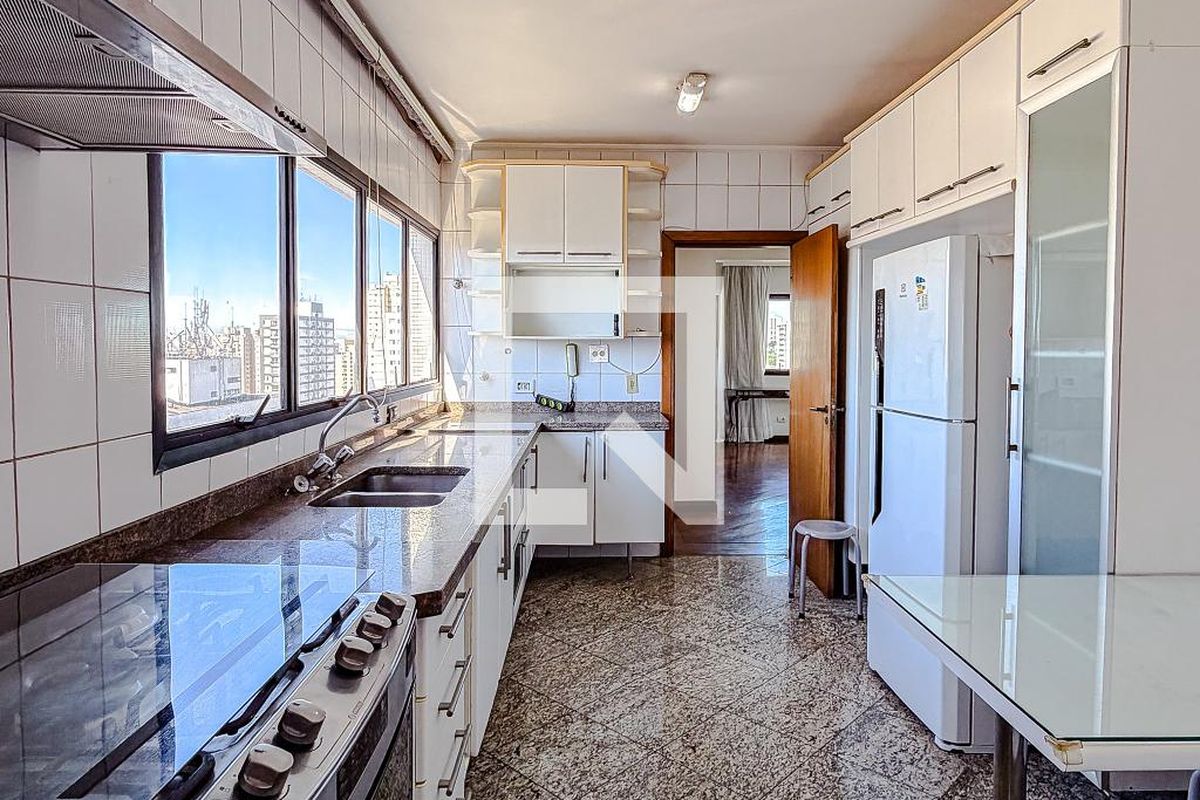 Apartamento, 4 quartos, 180 m² - Foto 44