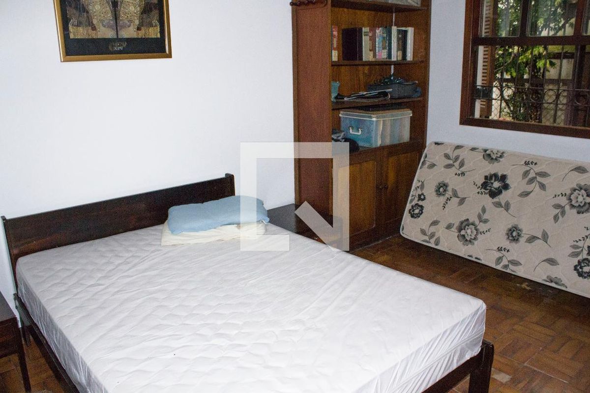 Casa, 6 quartos, 158 m² - Foto 27