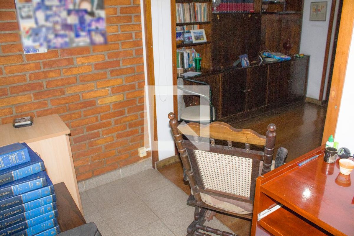 Casa, 6 quartos, 158 m² - Foto 12