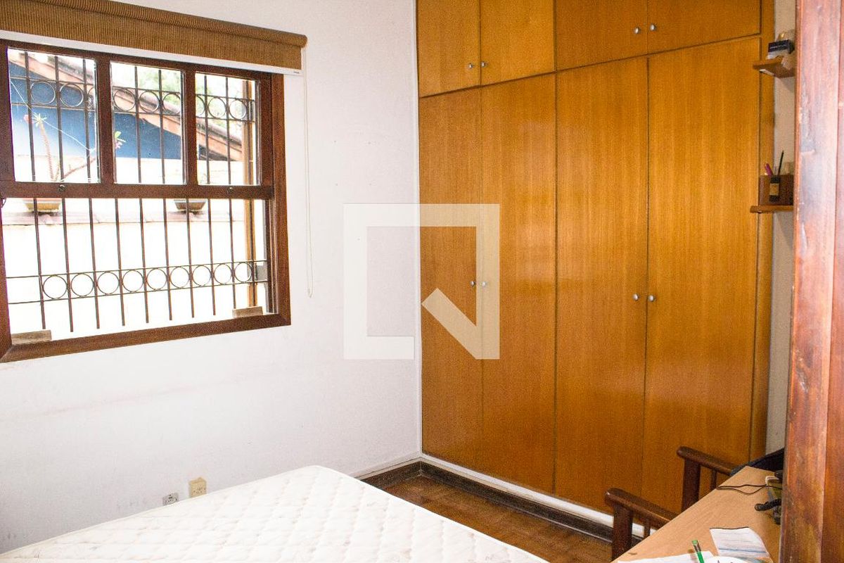 Casa, 6 quartos, 158 m² - Foto 24