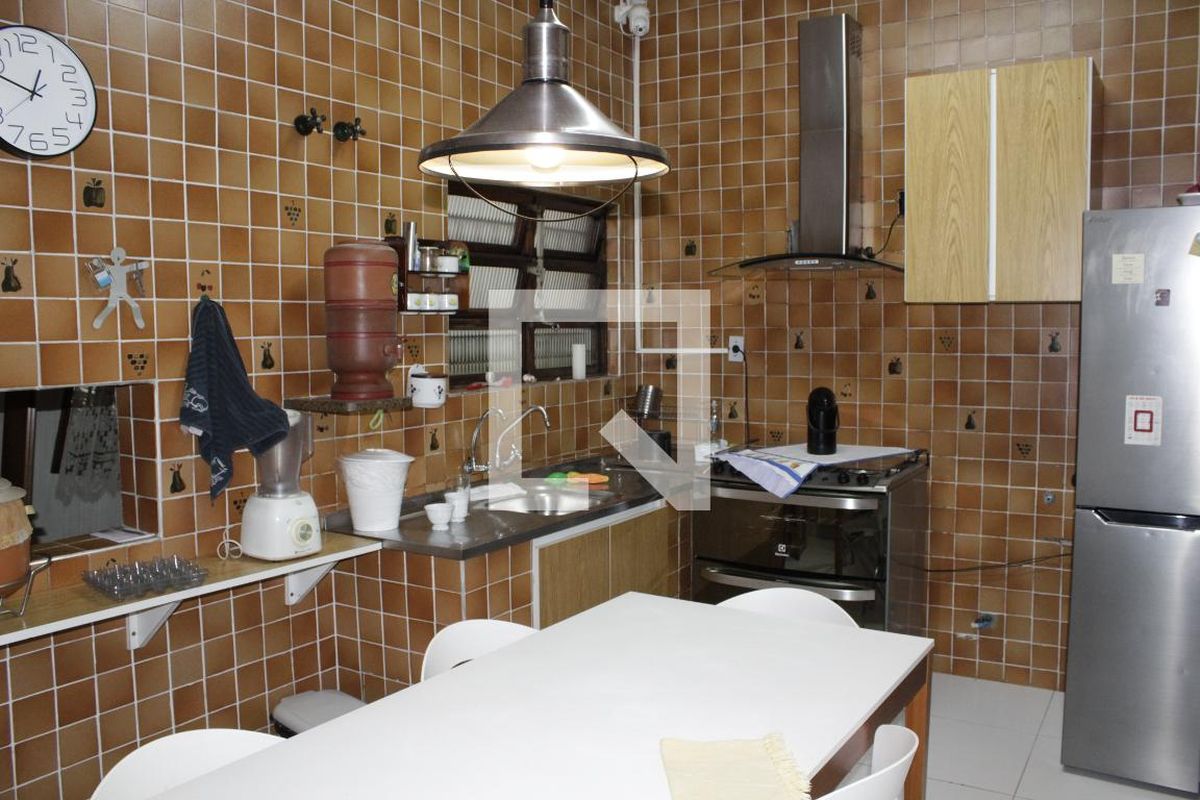 Casa, 6 quartos, 158 m² - Foto 38