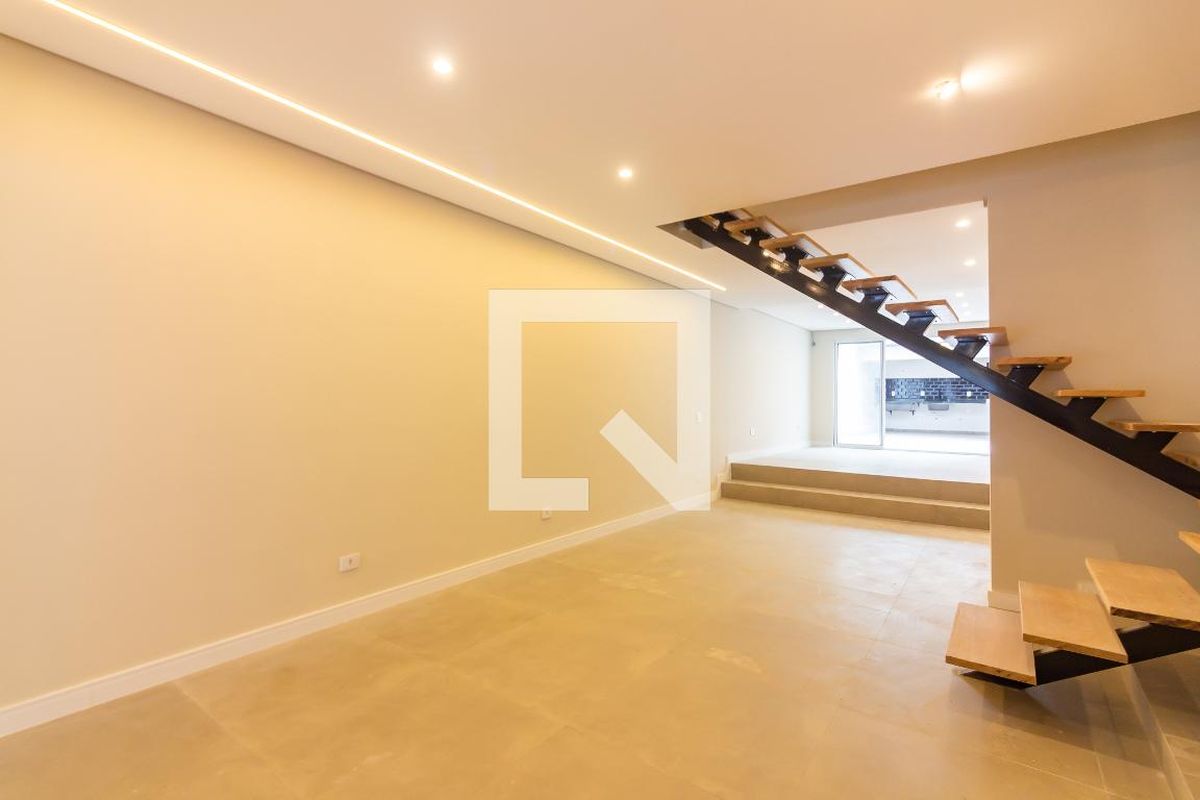 Casa, 5 quartos, 235 m² - Foto 1