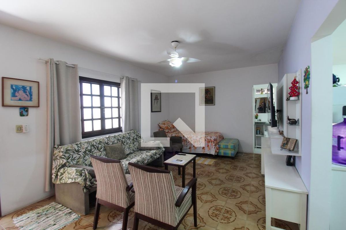 Casa, 2 quartos, 225 m² - Foto 3